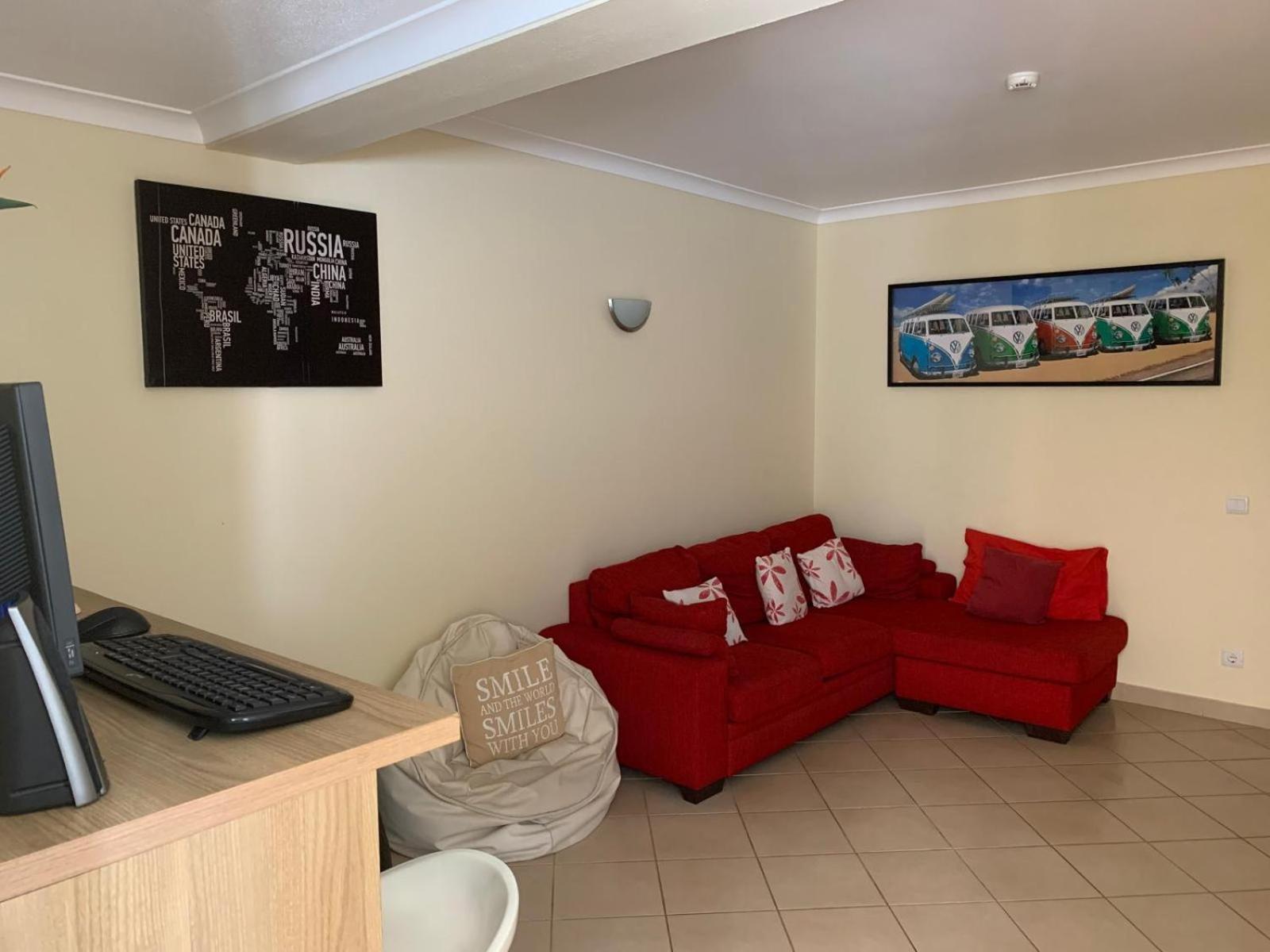 Blue Moon Guesthouse Lagos Exterior foto